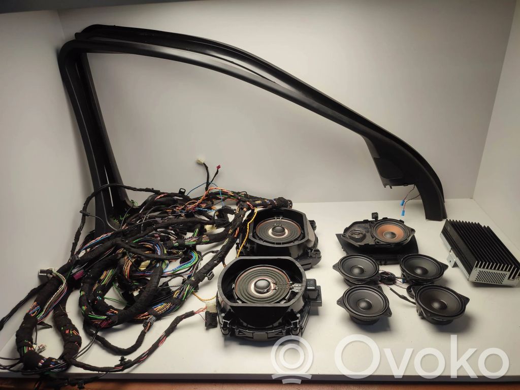 BMW X5 E70 Garso sistemos komplektas 