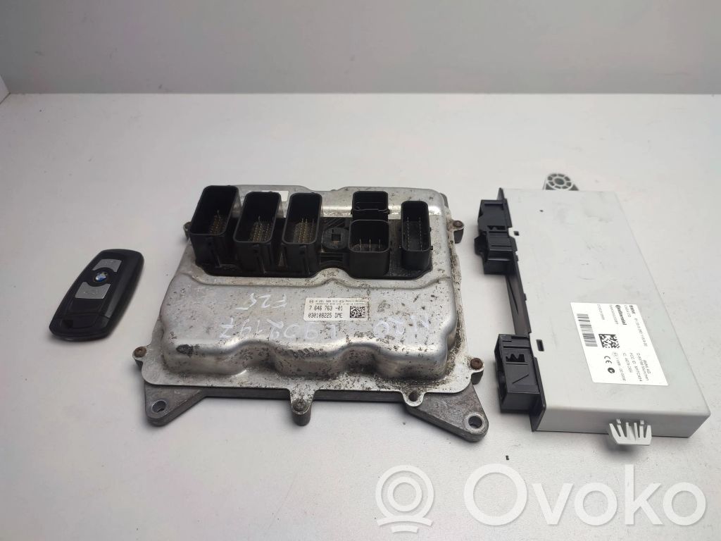 Komputer / Sterownik ECU i komplet kluczy   12147646763,12147644747,12147649122,12147631047,12147637481,12147638887,12147643312,12148606306,12148606777