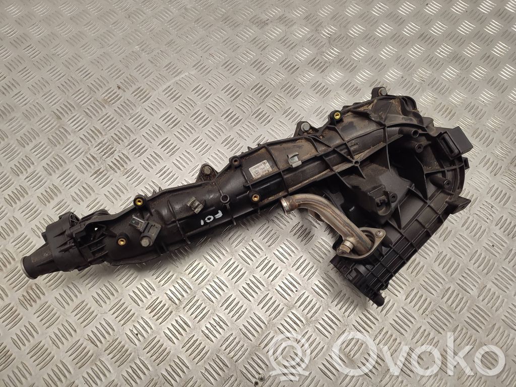 BMW 5 F10 F11 Kolektor ssący 