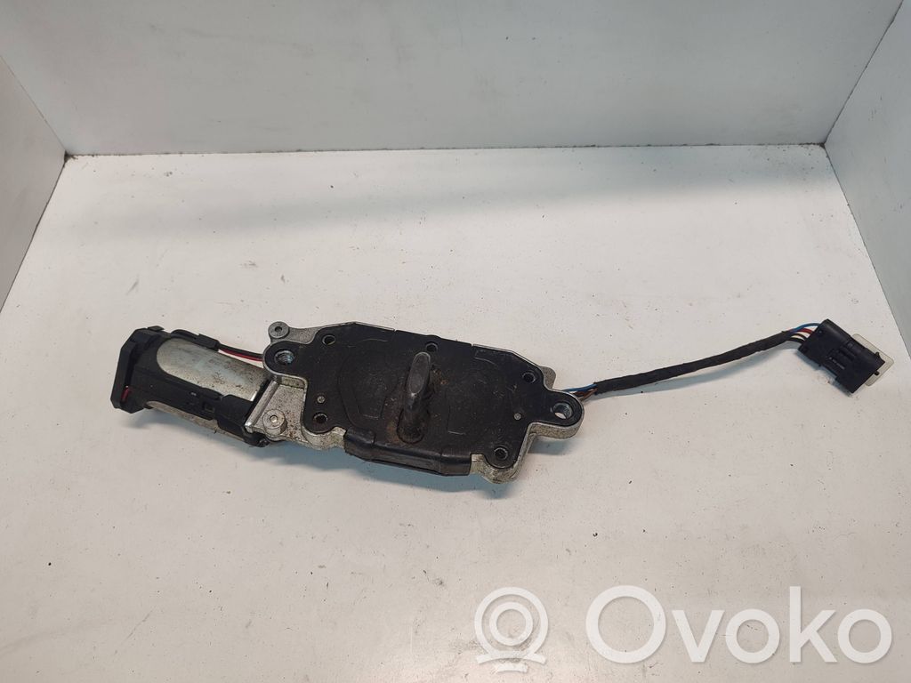 Tailgate/trunk/boot lock/catch/latch   51247175817,51244443052,51247233909,51247149624