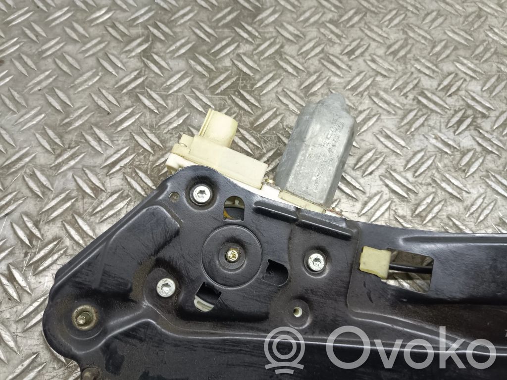 Front door window regulator with motor   7024814