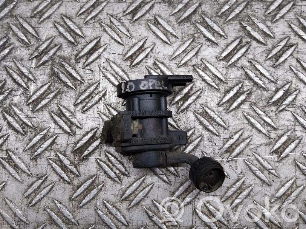 Valve vacuum