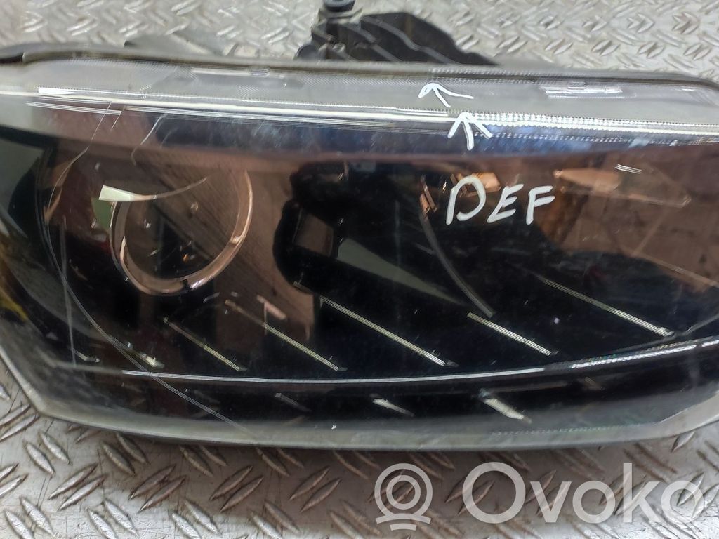 Skoda Fabia Mk3 (NJ) Lampa przednia 