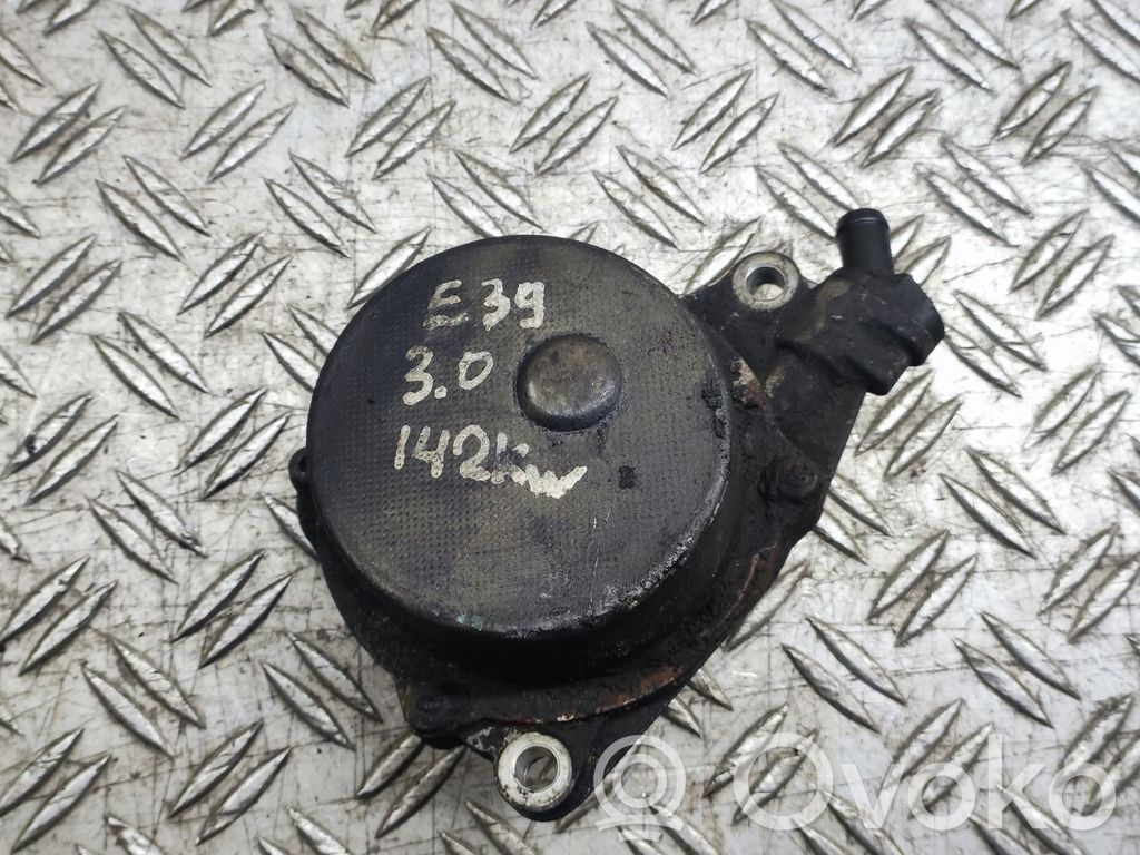 Vacuum pump   7786841