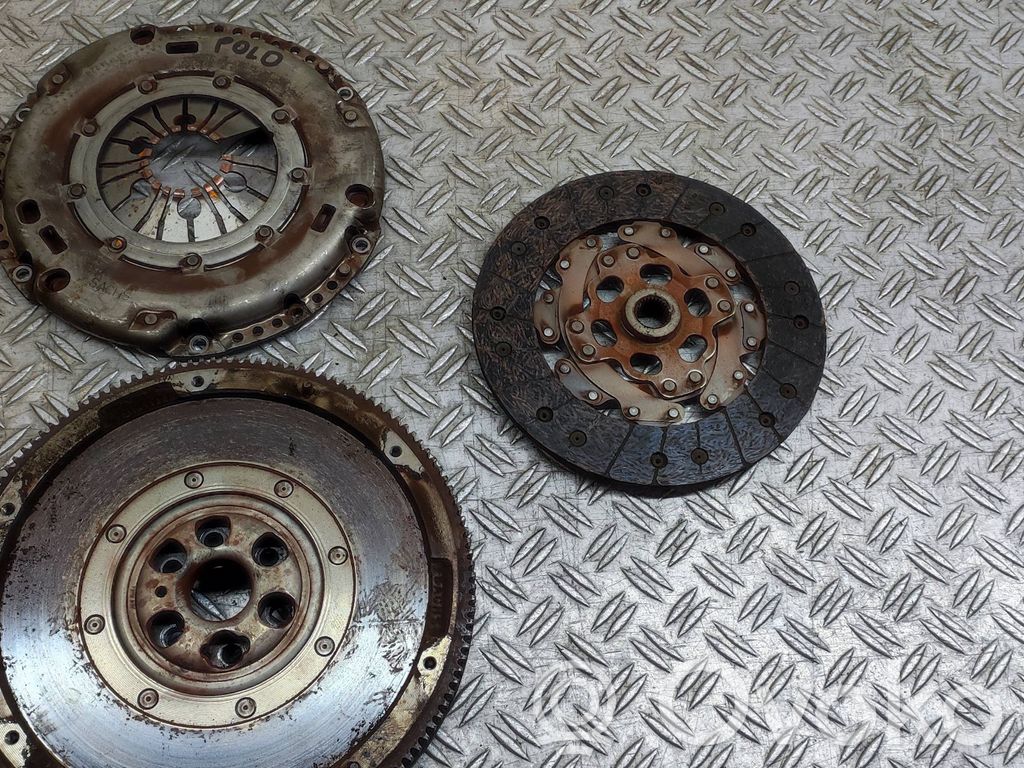 Volkswagen Polo IV 9N3 Sankabos komplektas 