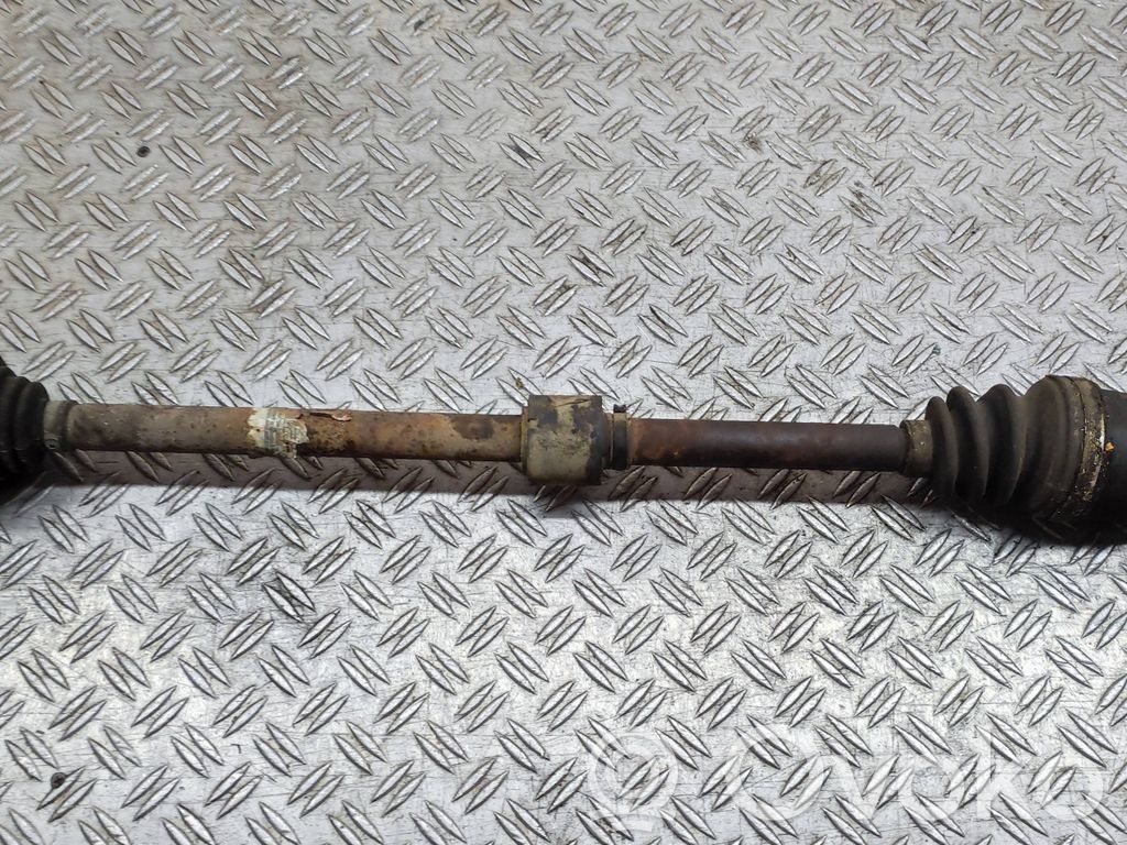 Eje de transmisión delantero   1648380