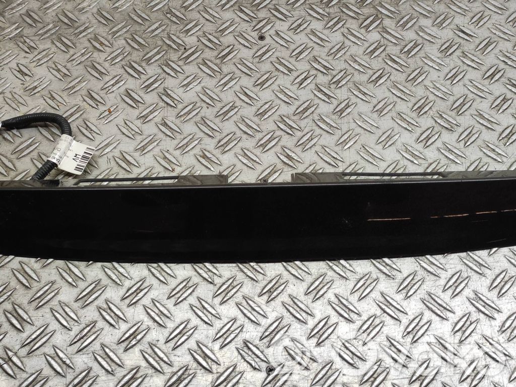 Nissan Note (E11) Takaluukun rekisterikilven valon palkki 