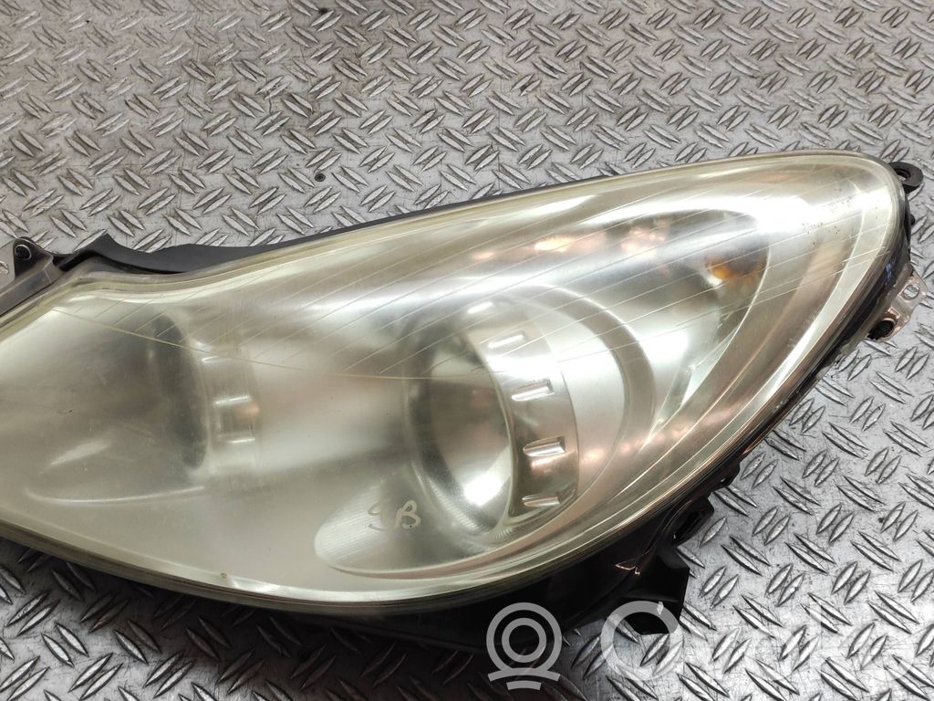 Opel Corsa D Scheinwerfer 