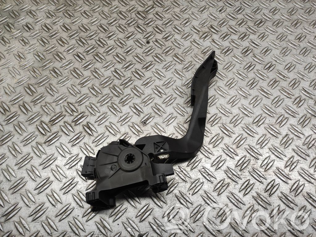 Fiat 500X Accelerator throttle pedal 