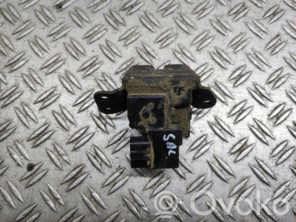 Tailgate/trunk/boot lock/catch/latch