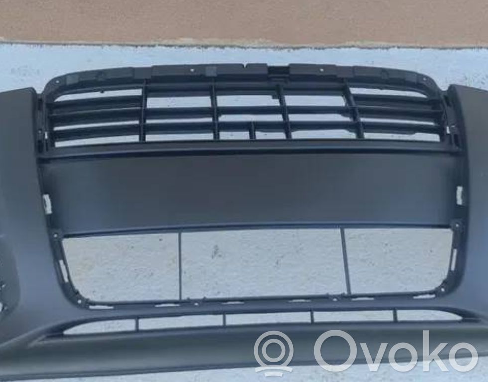 Parachoques delantero   4F0807105GRU