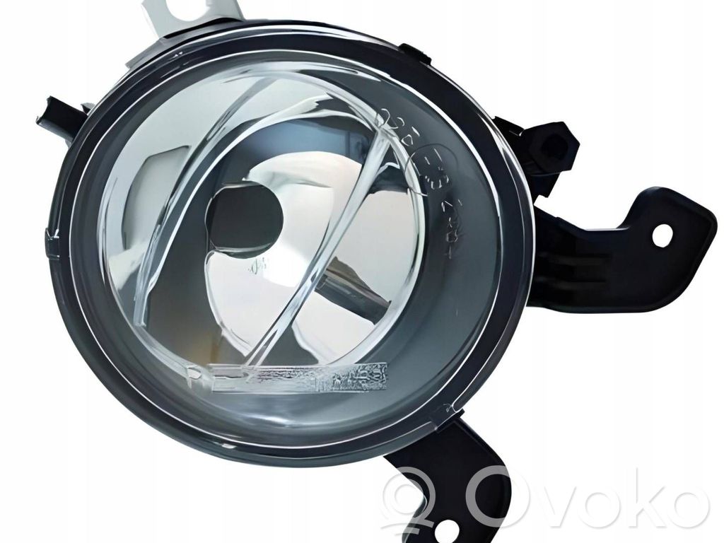 Luz de niebla delantera   8Z0941700