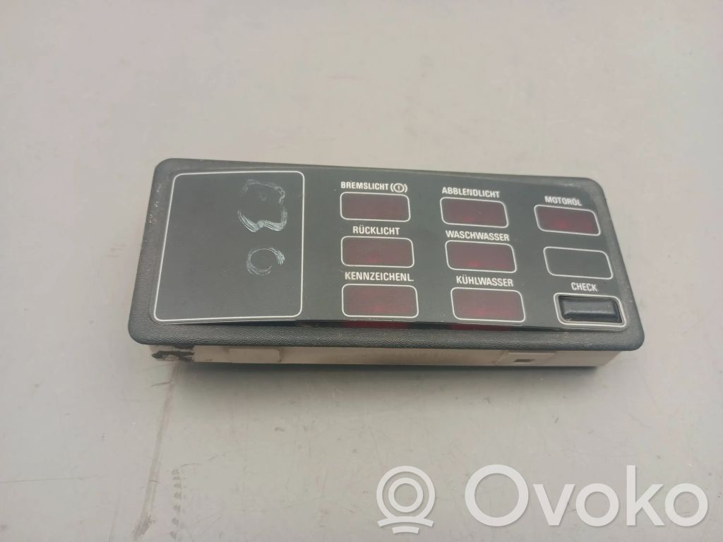 BMW 5 E28 Screen/display/small screen 