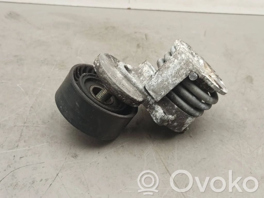 BMW 1 E81 E87 Generatoriaus diržo įtempėjas 