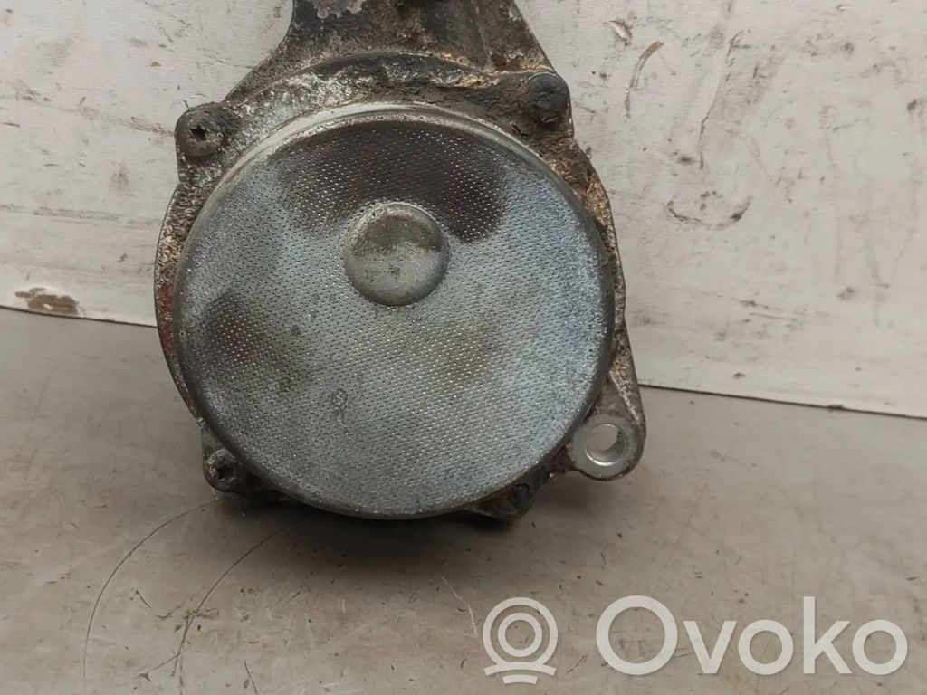 BMW 5 E39 Vacuum pump 