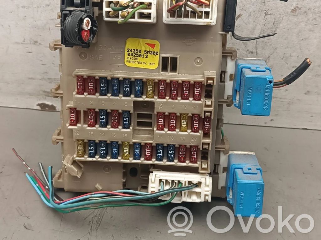 Nissan Almera N16 Módulo de fusible 