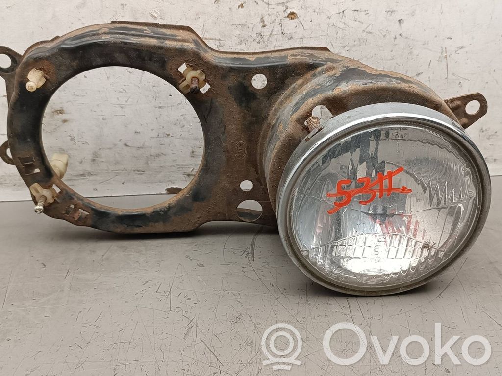 BMW 5 E28 Headlight/headlamp 