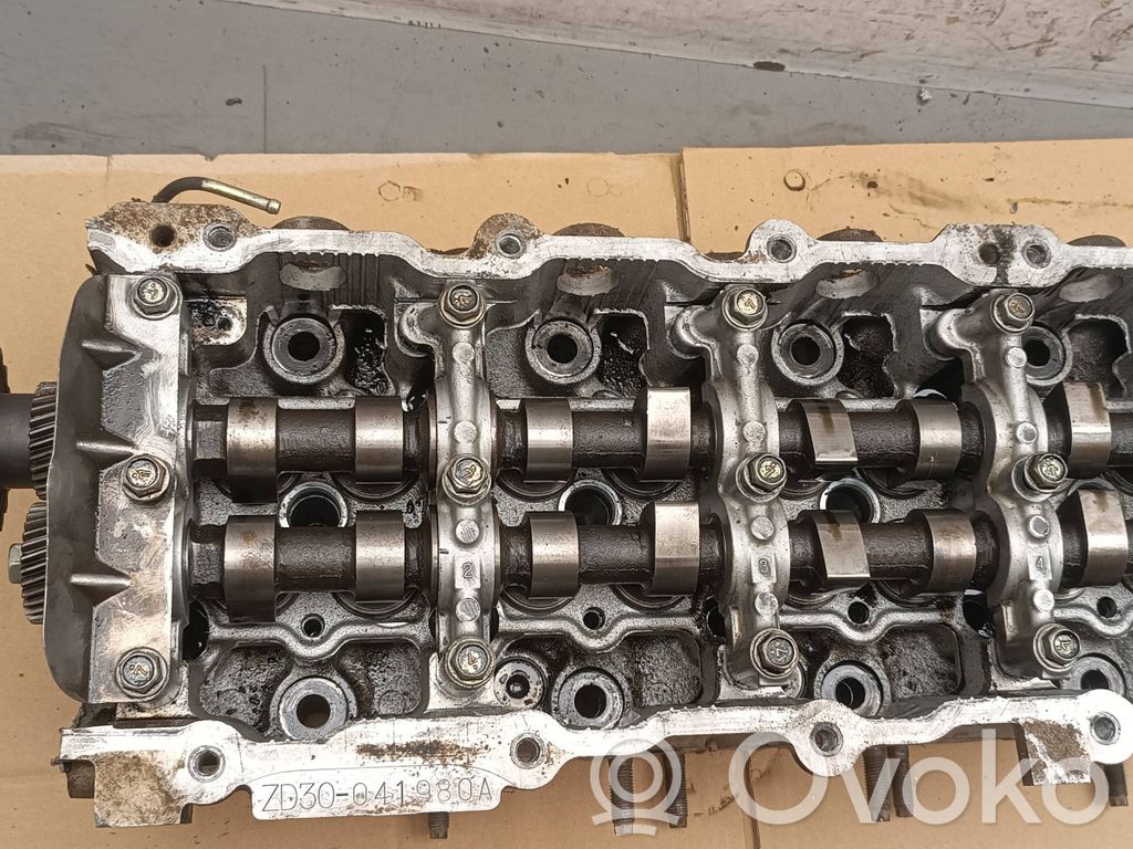 Nissan Patrol Y61 Engine head 