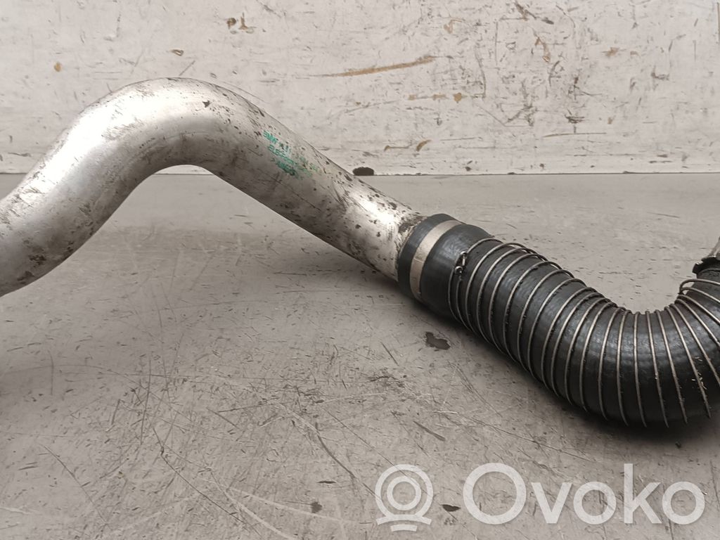 Intercooler hose/pipe   3404544