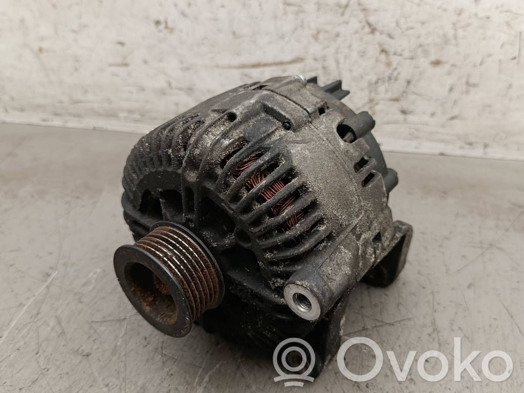 BMW 5 E60 E61 Generator/alternator 