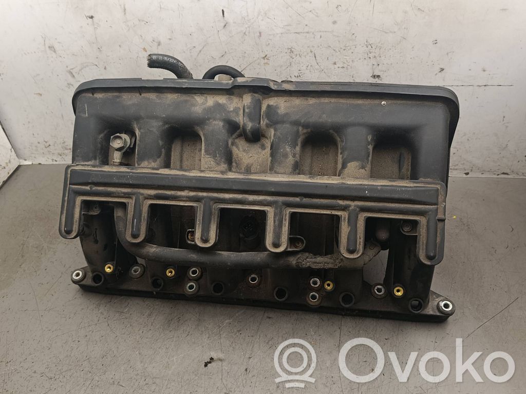 BMW 5 E39 Colector de admisión 