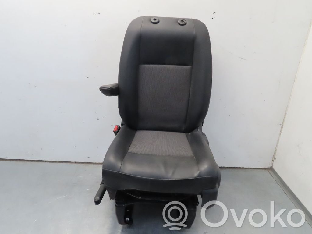 Renault Master II Front driver seat 