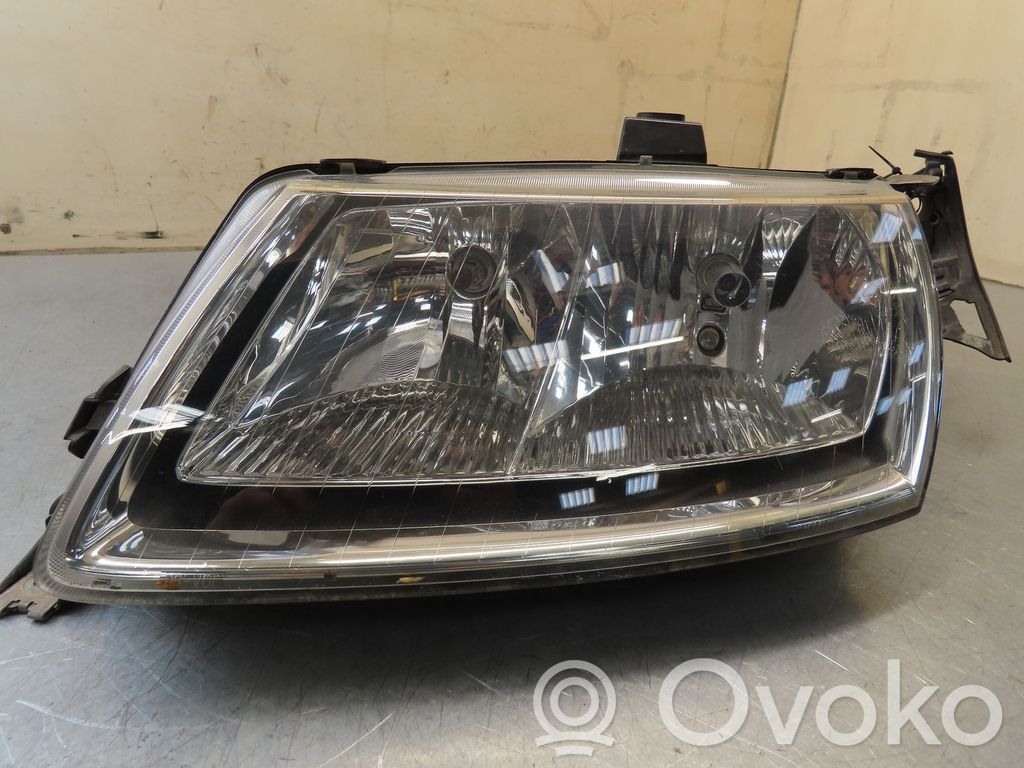 Saab 9-5 Headlight/headlamp 