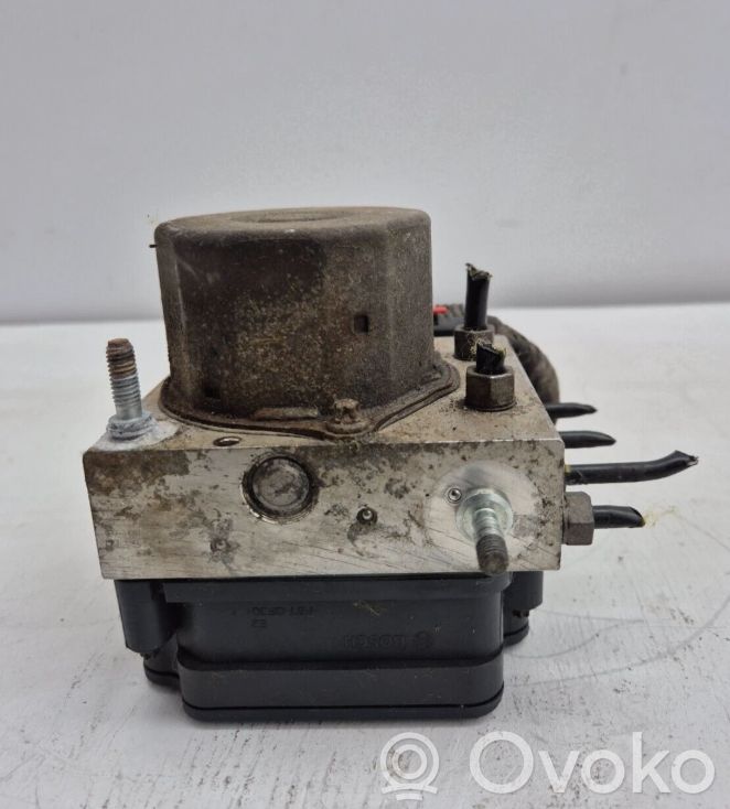 Audi A1 ABS bloks 