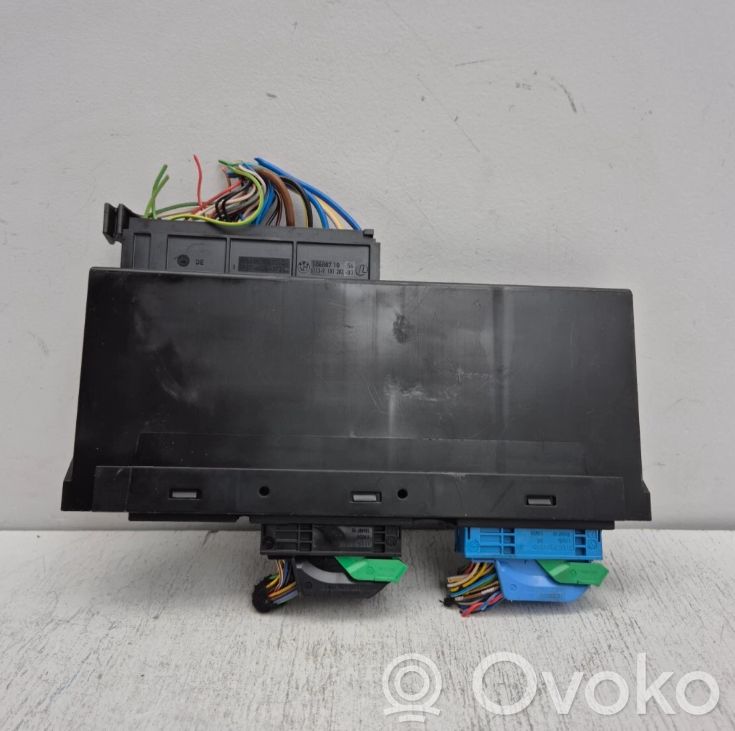 BMW 3 E90 E91 Comfort/convenience module 