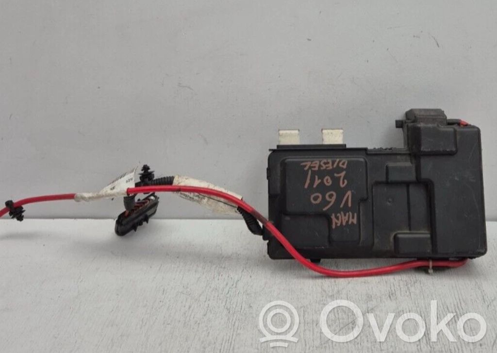 Volvo V60 Juego de caja de fusibles 