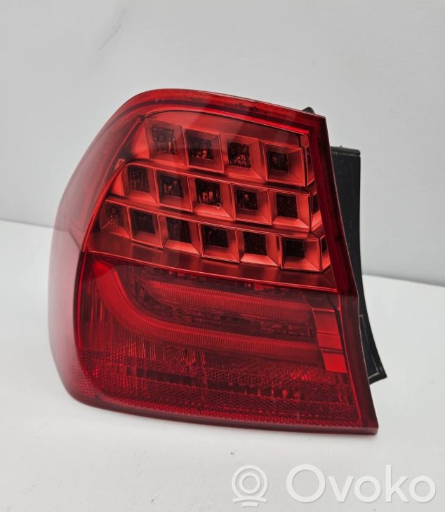 Rear/tail lights   4871731,4871731,7289425,21830101,21839014,63214871731,63217289425,7154153