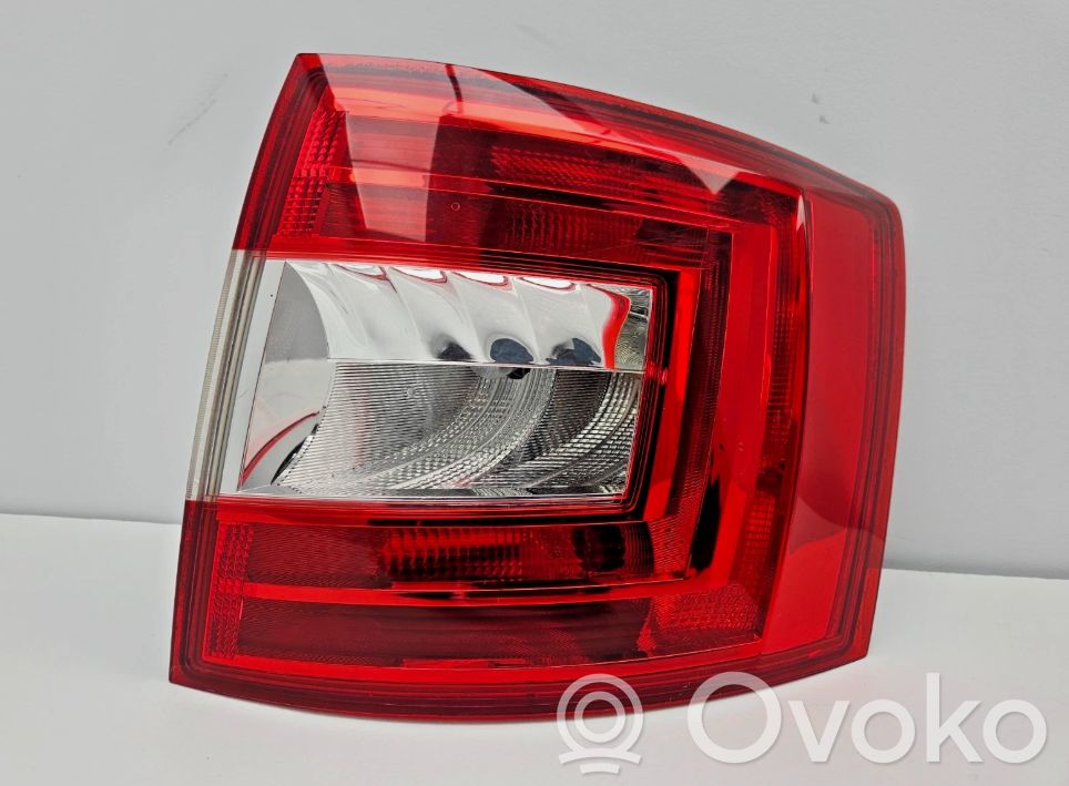 Skoda Octavia Mk3 (5E) Lampă spate în caroserie 