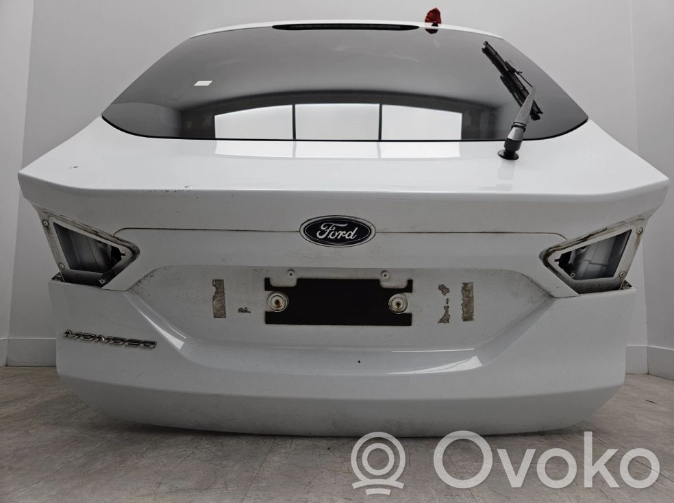 Ford Mondeo MK V Tailgate/trunk/boot lid 