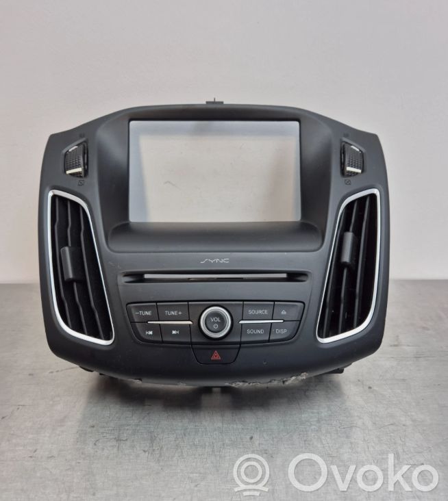 Ford Focus ST Panel radia 