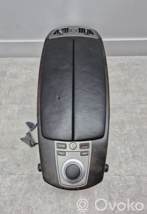 BMW 7 E65 E66 Center console 