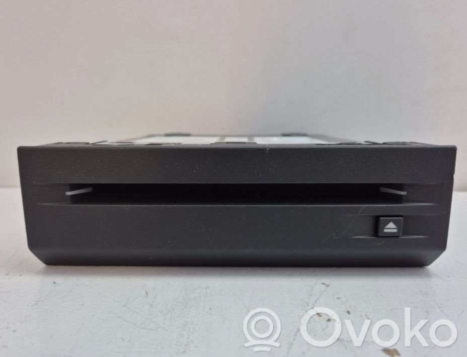Opel Astra K Unidad delantera de radio/CD/DVD/GPS 