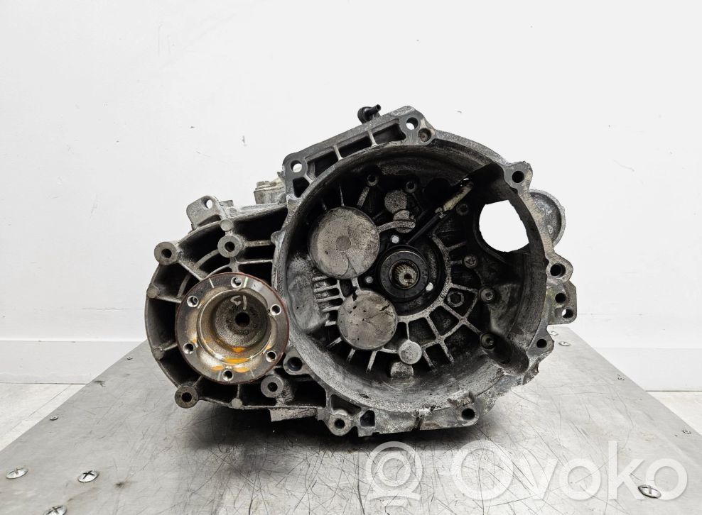 Audi A3 S3 A3 Sportback 8P Manualna 6-biegowa skrzynia biegów 