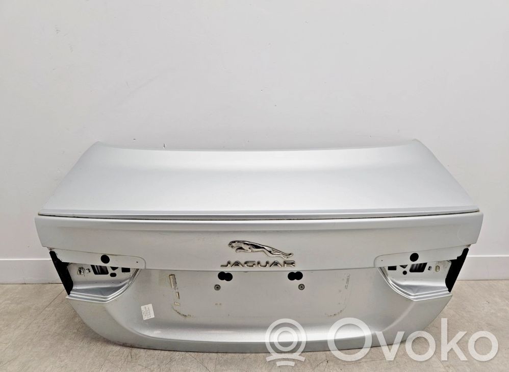 Jaguar XE Tailgate/trunk/boot lid 