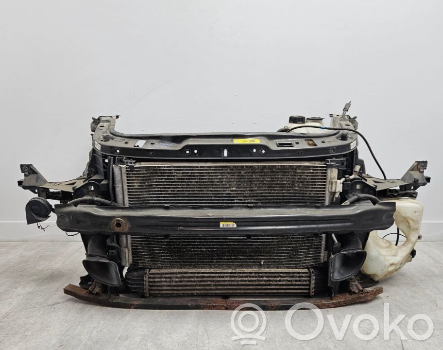 Mini One - Cooper R57 Pas przedni 