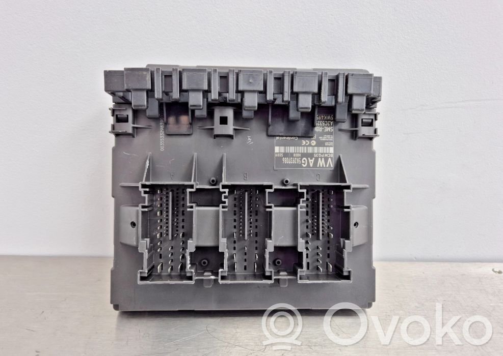Volkswagen Tiguan Comfort/convenience module 
