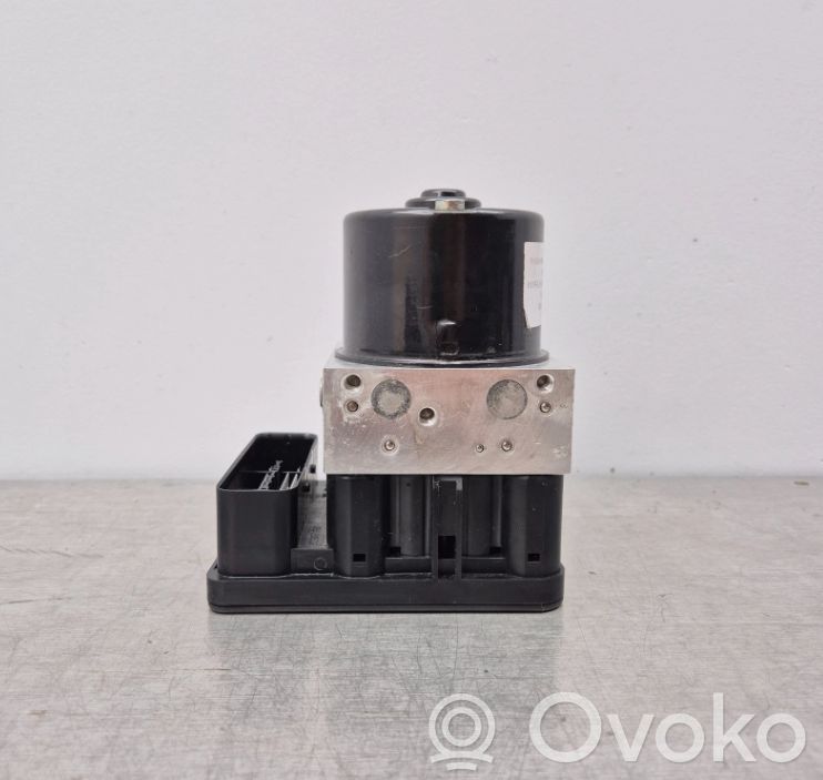 BMW 1 E82 E88 ABS bloks 