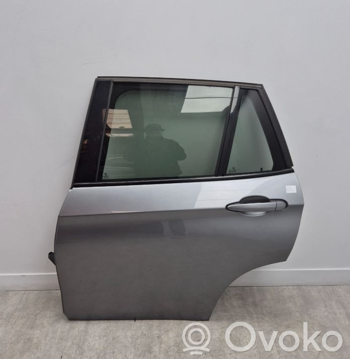 BMW X1 E84 Aizmugurējās durvis 