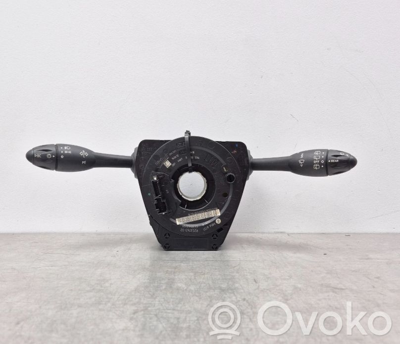 Mini One - Cooper Clubman R55 Commodo, commande essuie-glace/phare 