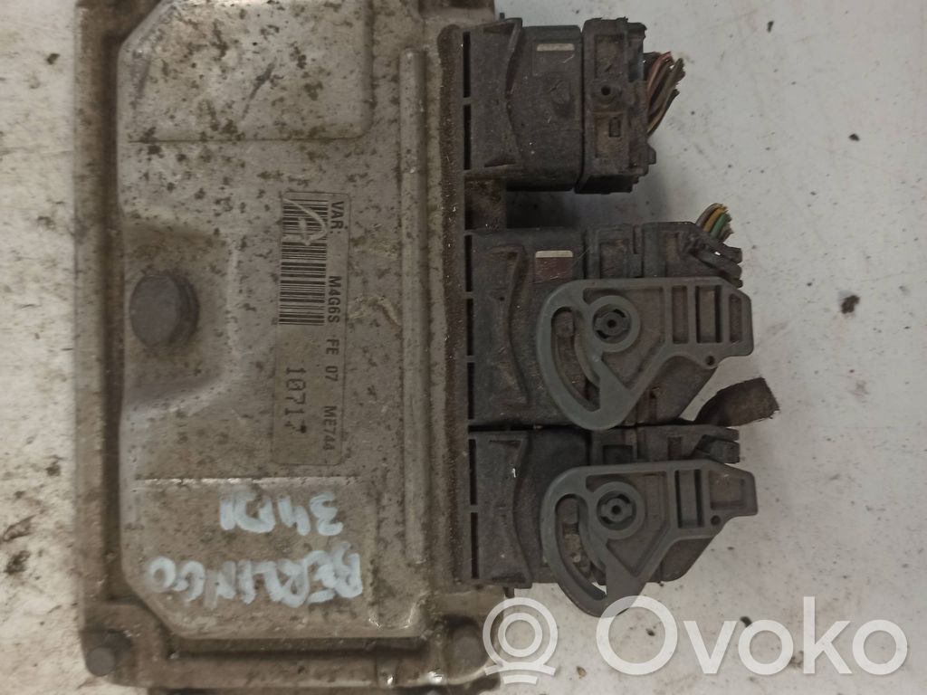 Citroen Berlingo Engine control unit/module 