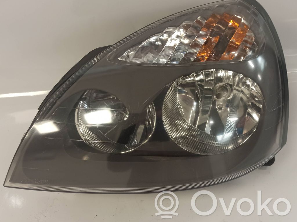 Renault Clio II Scheinwerfer 