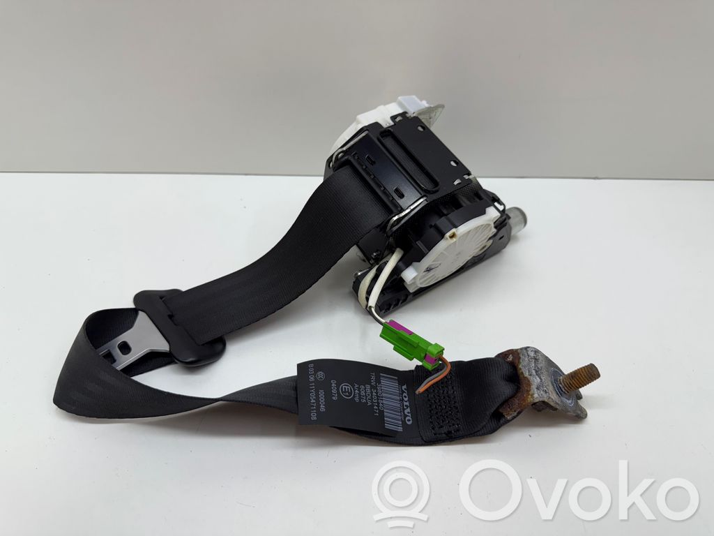 Volvo XC60 Cinturón trasero 