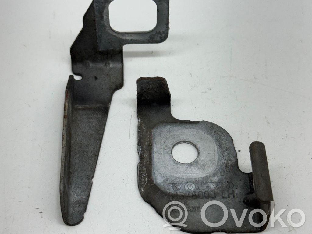 Volvo V60 Radiator support slam panel bracket 