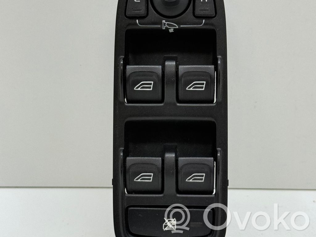 Volvo XC60 Electric window control switch 
