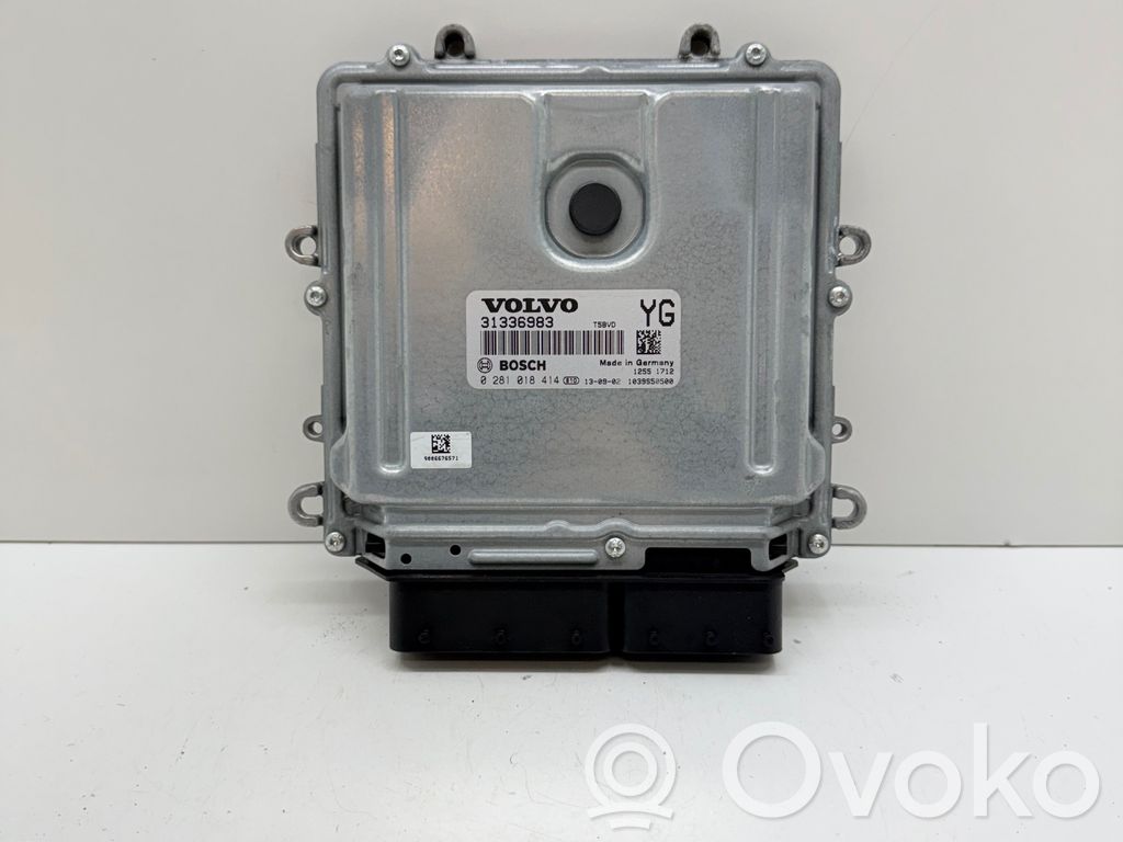 Unidad de control/módulo del motor   31336983,0281018414,1039S50500