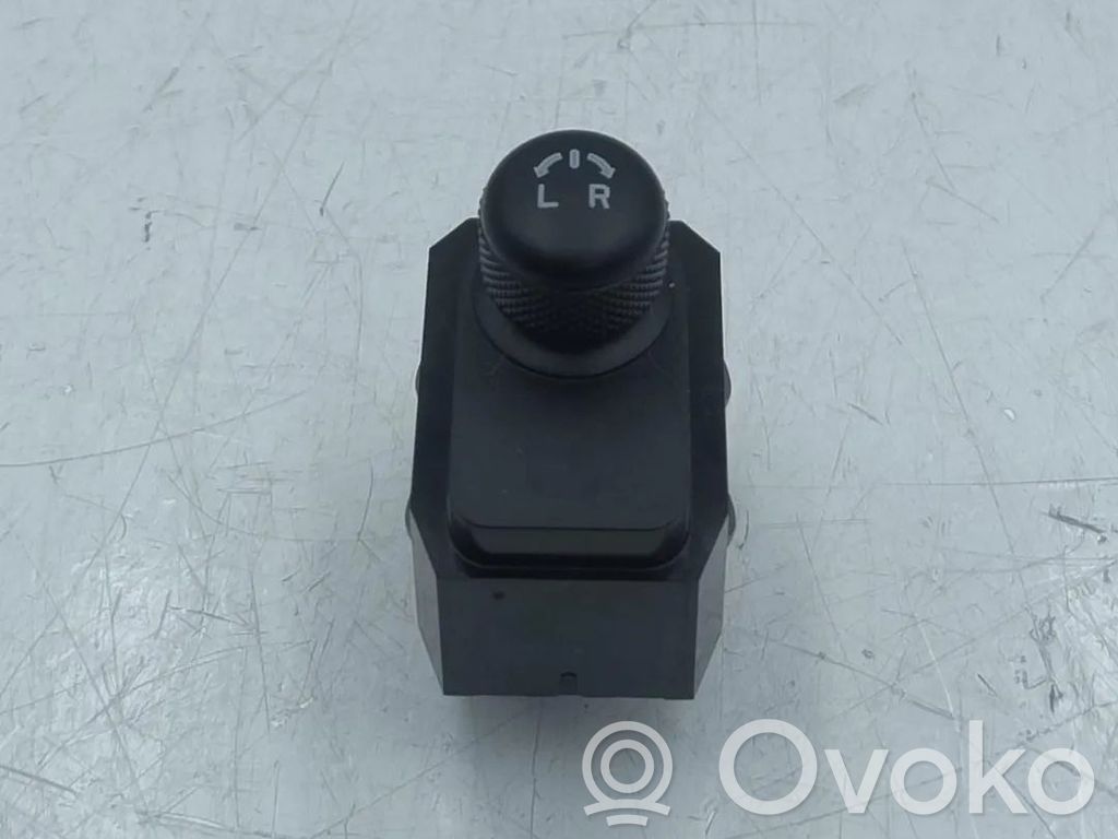 Other switches/knobs/shifts   62J21